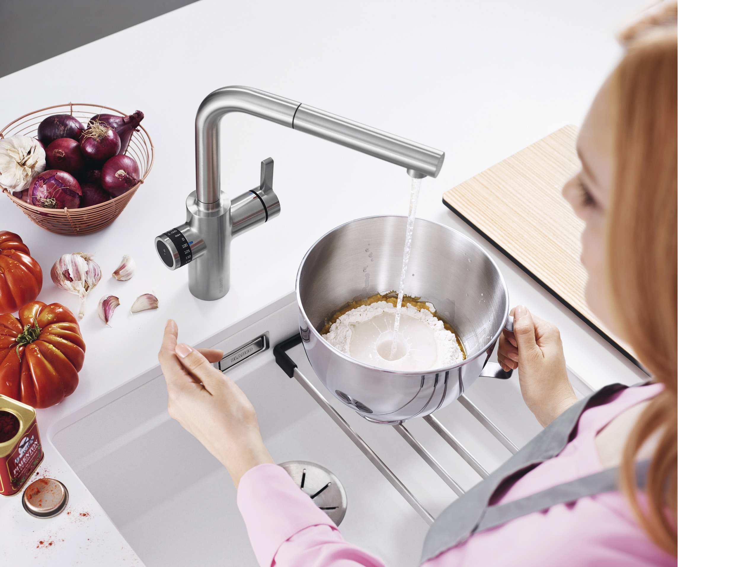 Wasser nach Maß: Mit Küchenarmaturen wie Evol-S Volume ist die Ära der Smart-Armaturen eingeläutet.