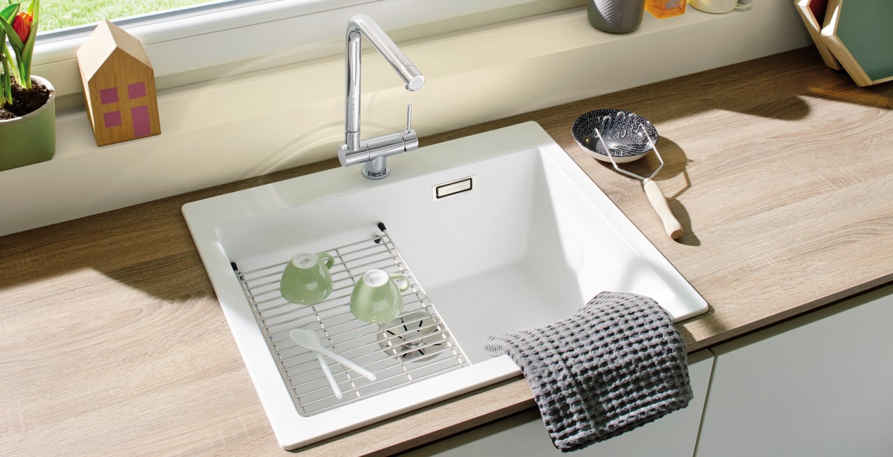 Sink accessories allow you to use even the space over your bowl